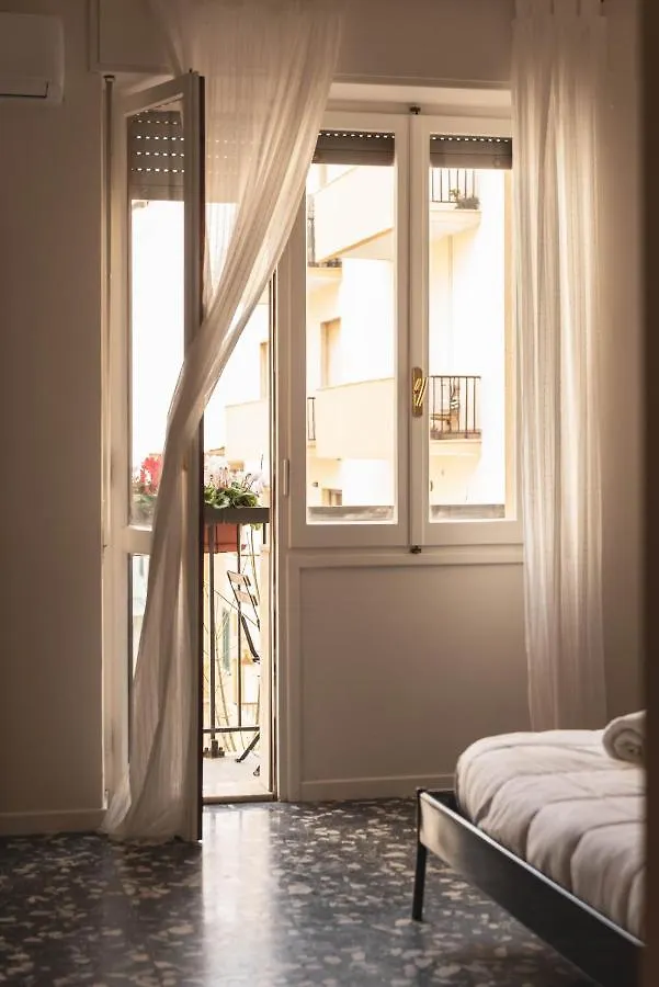 ** Guest house Four Rooms Alghero Italy
