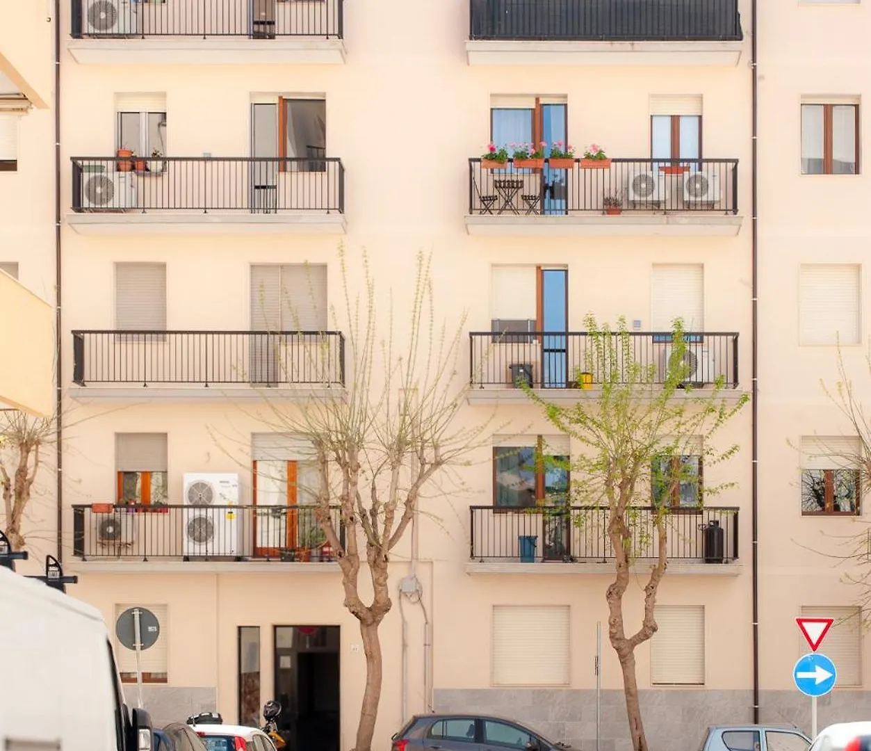 Four Rooms Alghero 2*,  Italy