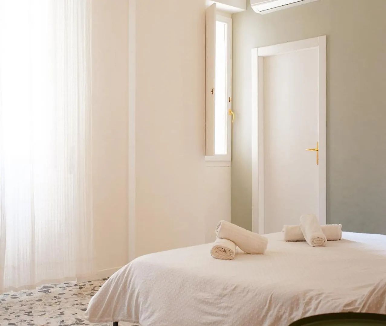Four Rooms אלגהרו בית הארחה